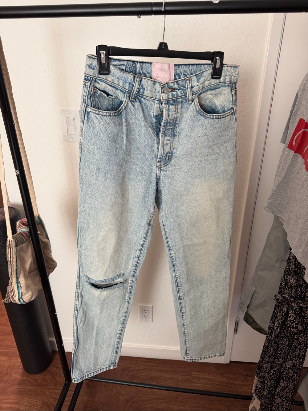 REVICE Light Blue Boyfriend Jeans with Knee Rip